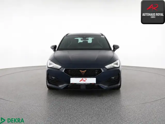 Cupra Leon view 8