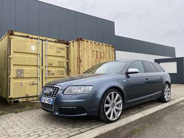 Avant 5.2 V10 435 Quattro Tiptronic A