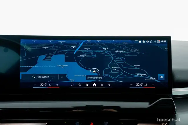 BMW 5 Series view 12