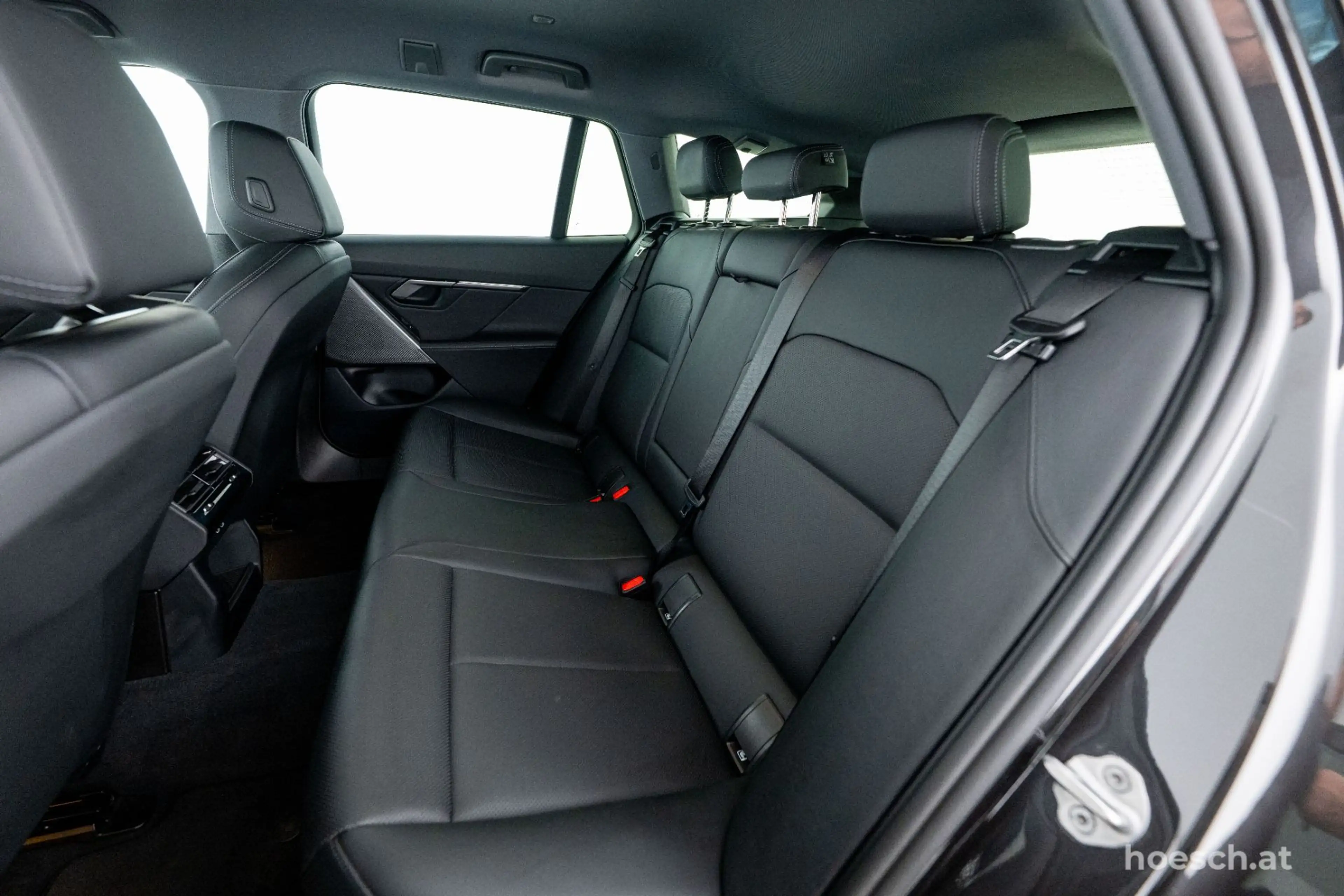 BMW 520 d Touring ADAPTIV LED ASSISTENZ PRIVACY — photo 7