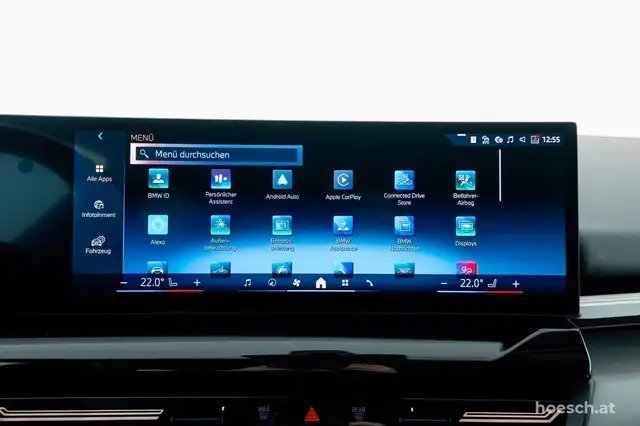 BMW 5 Series view 15