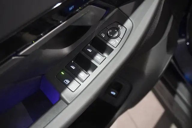 BMW 530 e xDrive Ansicht 24