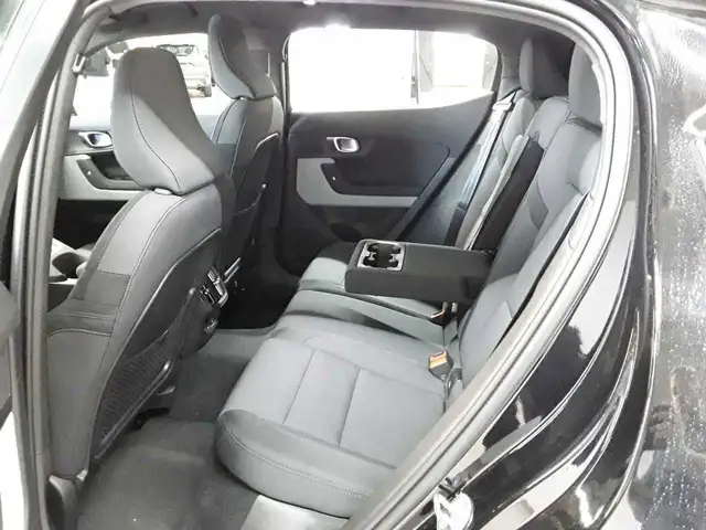 Polestar 2 view 13