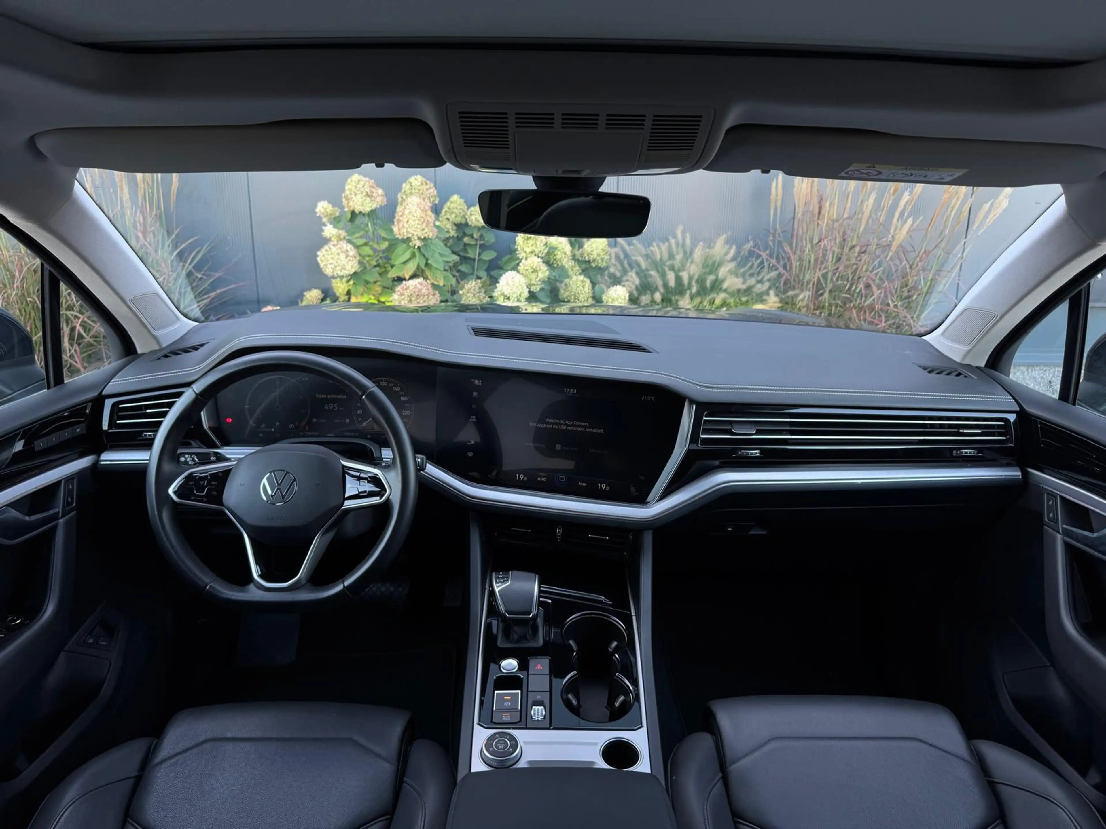 Volkswagen Touareg 3.0 TSi eHybrid 4MOTION PANO|LEDER|LED|CAMERA — photo 2