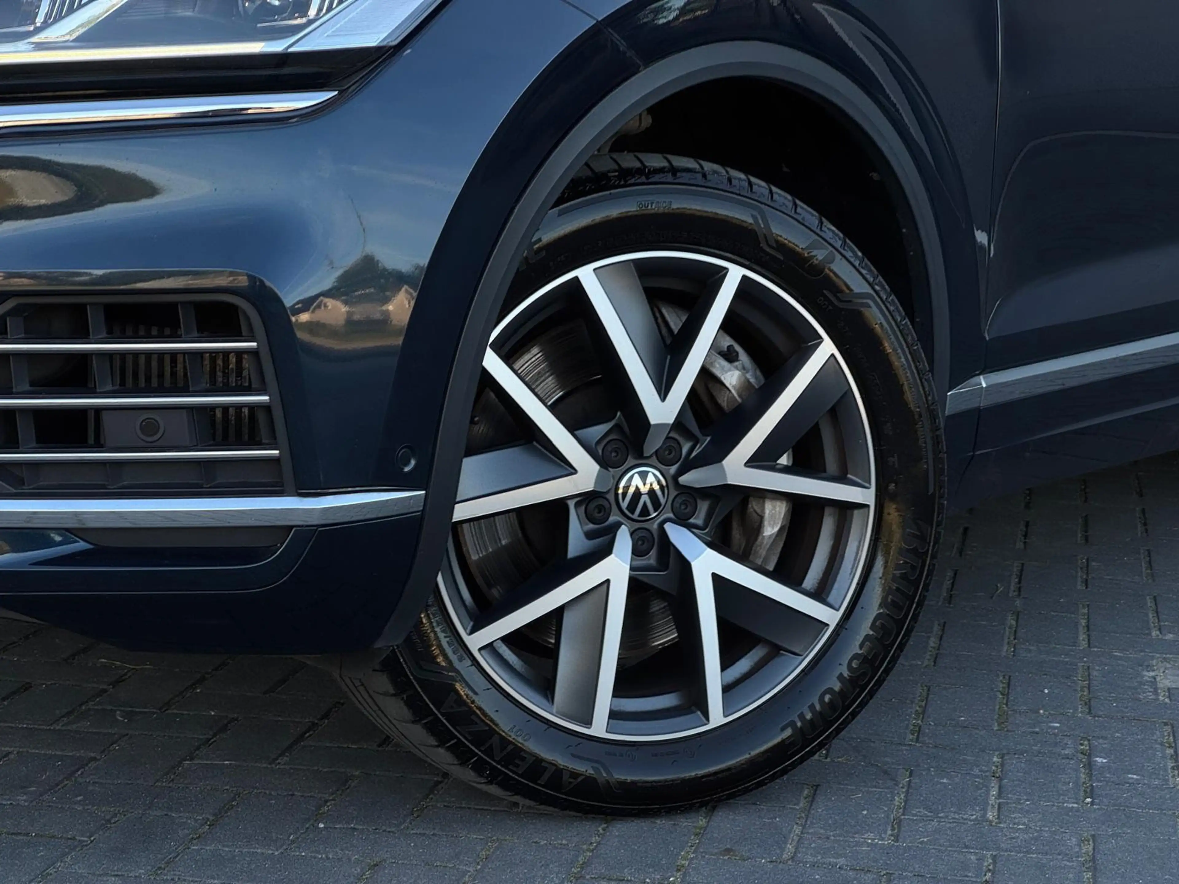 Volkswagen Touareg 3.0 TSi eHybrid 4MOTION PANO|LEDER|LED|CAMERA — photo 6