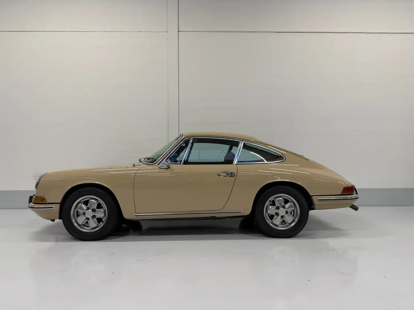 Porsche 912 Braun - 1