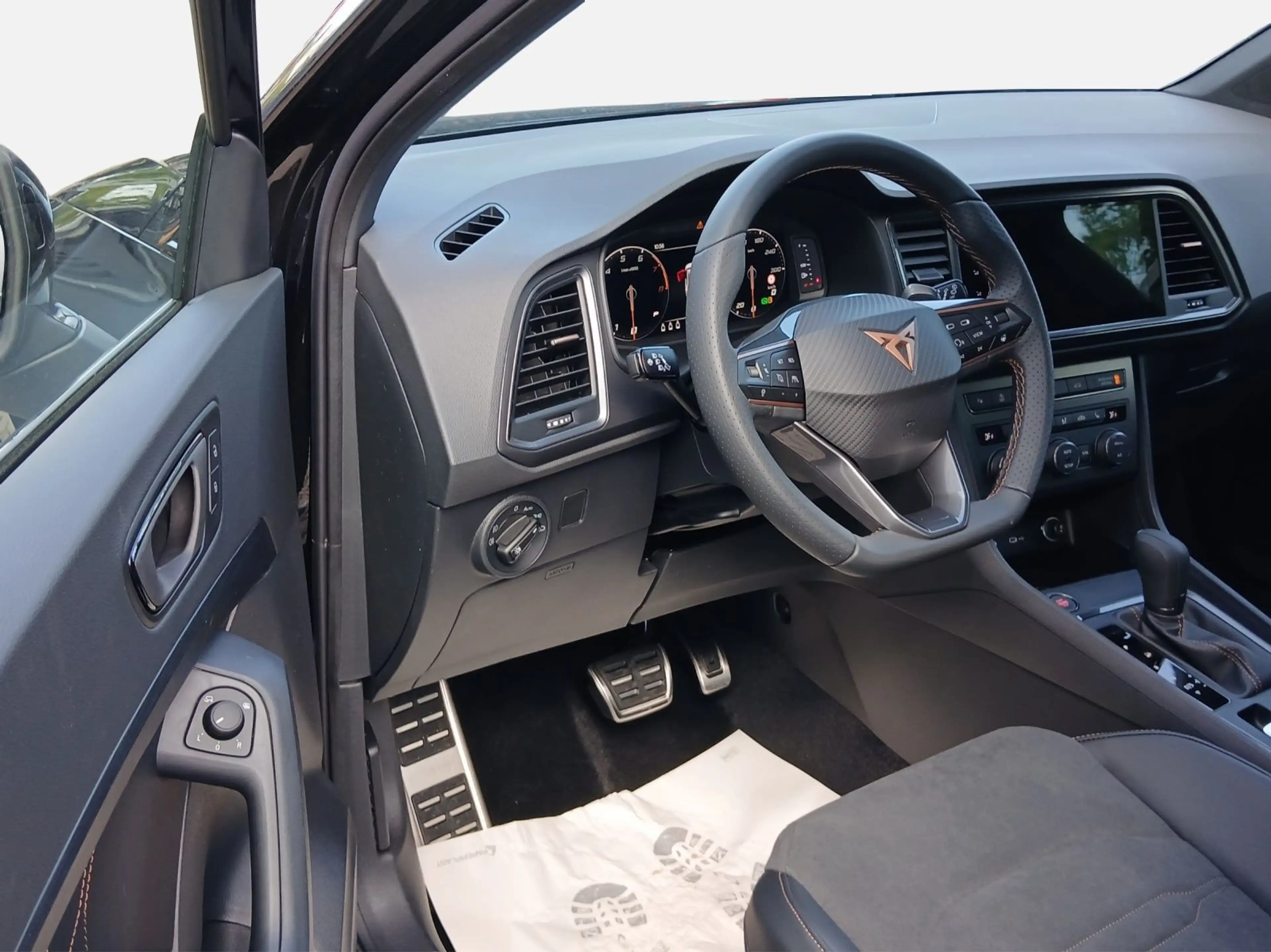 CUPRA Ateca VZ 2.0 TSI 221 kW (300 PS) *4Drive*Kessy*W — photo 12