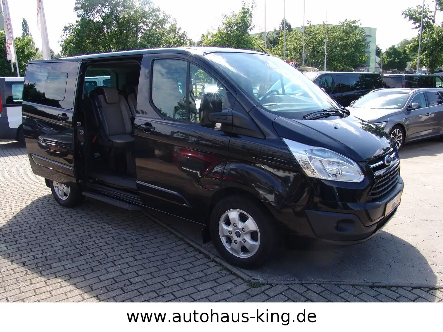 Ford Tourneo Custom L1 Titanium - Leder/NAVI/8Si Schwarz - 2