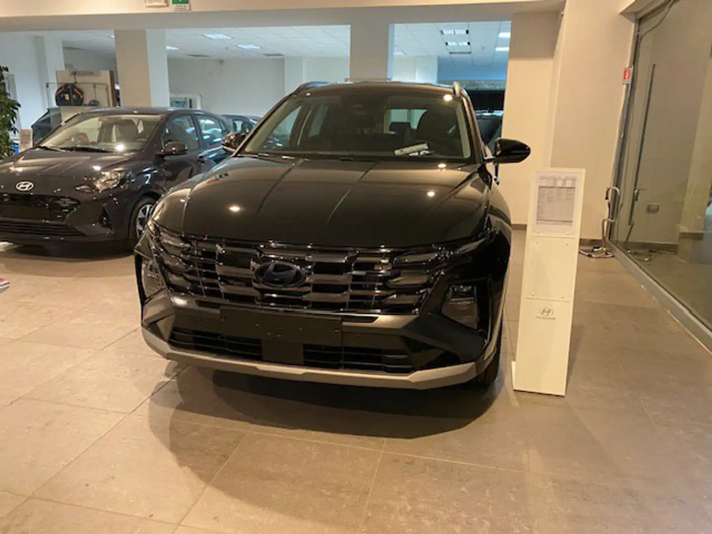 Hyundai TUCSON 1.6 CRDI 48V DCT Exellence - 1