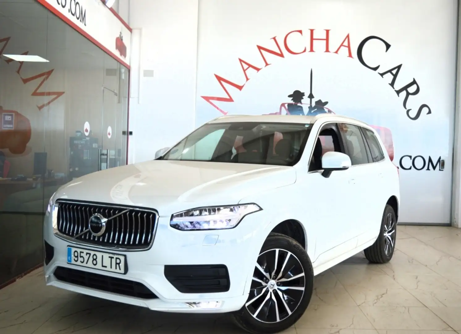 Volvo XC90 B5 Momentum Pro 7pl. AWD Aut. Blanco - 1