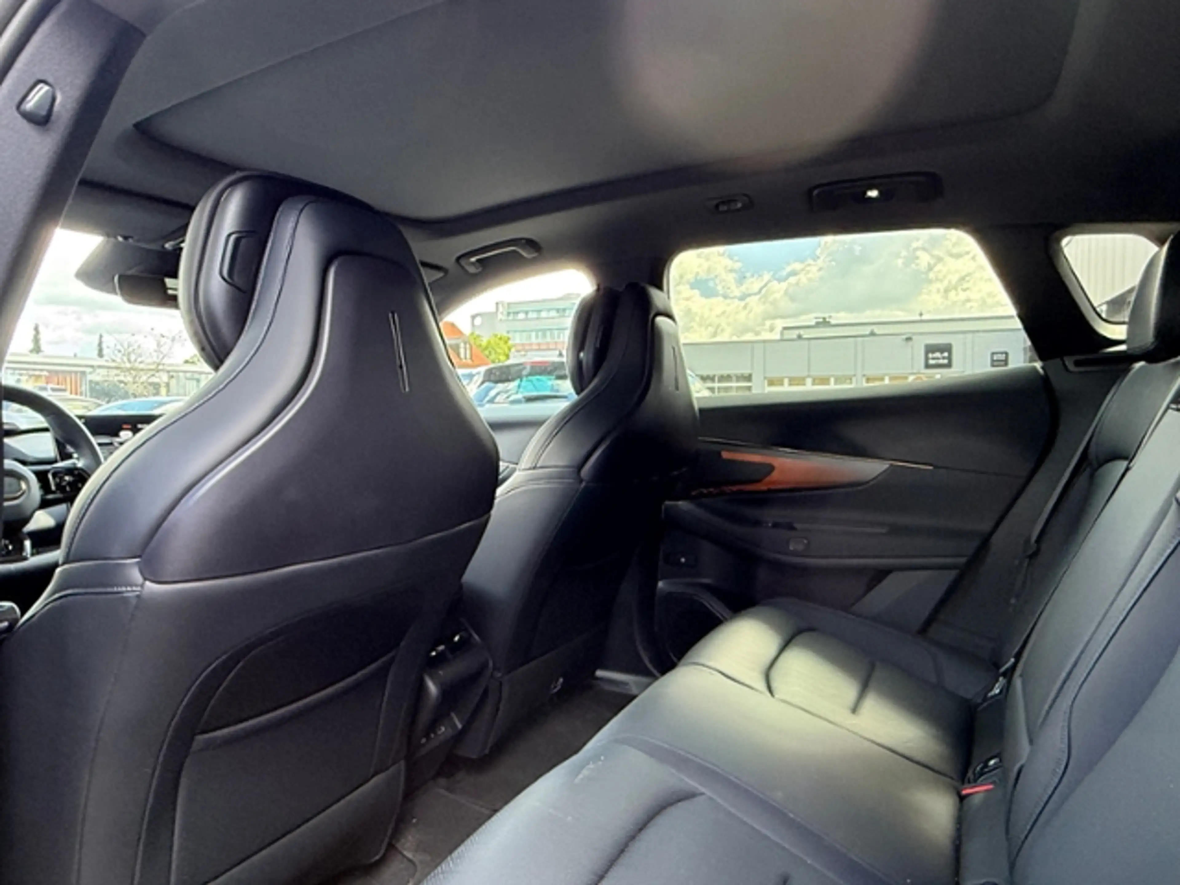 Lynk & Co 08 1.5 T PHEV 257 kW Core — photo 7
