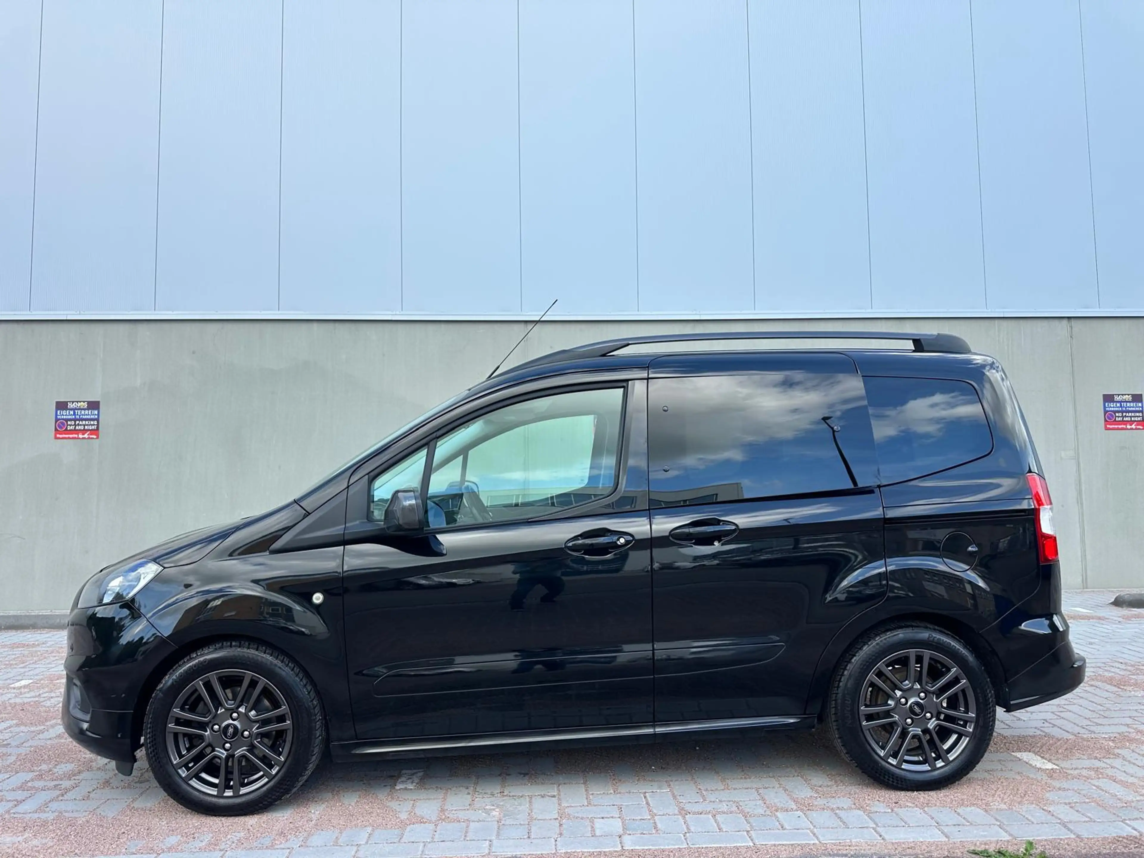 Ford Tourneo Courier 1.0 Titanium Distributieriem Vervangen,Climate C, — photo 3
