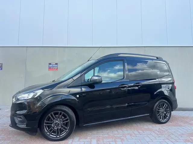 Ford Tourneo Courier 1.0 Titanium Distributieriem Vervangen,Climate C,