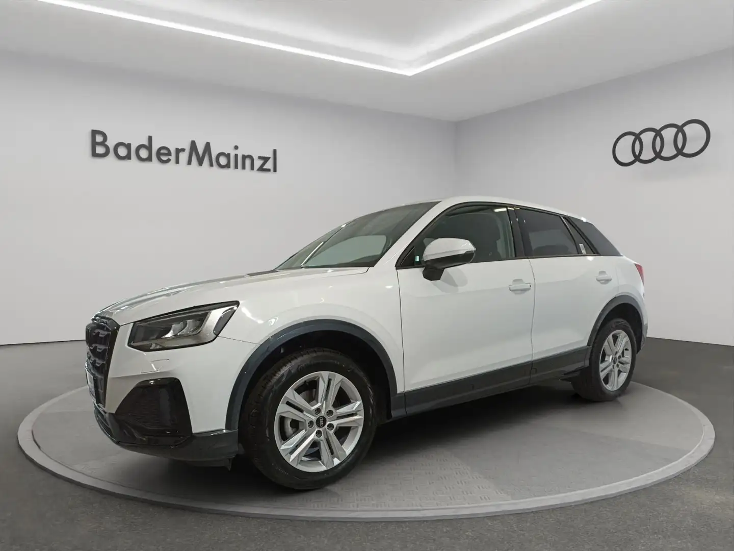 Audi Q2 advanced 35 TFSI 110(150) kW(PS) S tronic Weiß - 1