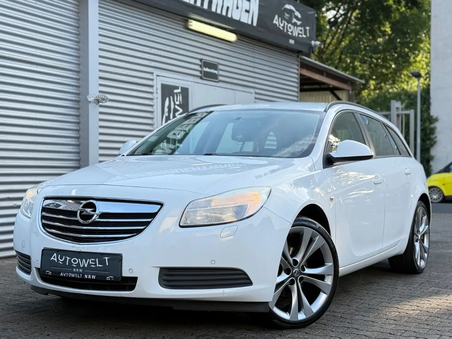 Opel Insignia A 2.0 CDTi OPC *81KW*NAVI*20-ZOLL*PDC* Weiß - 1