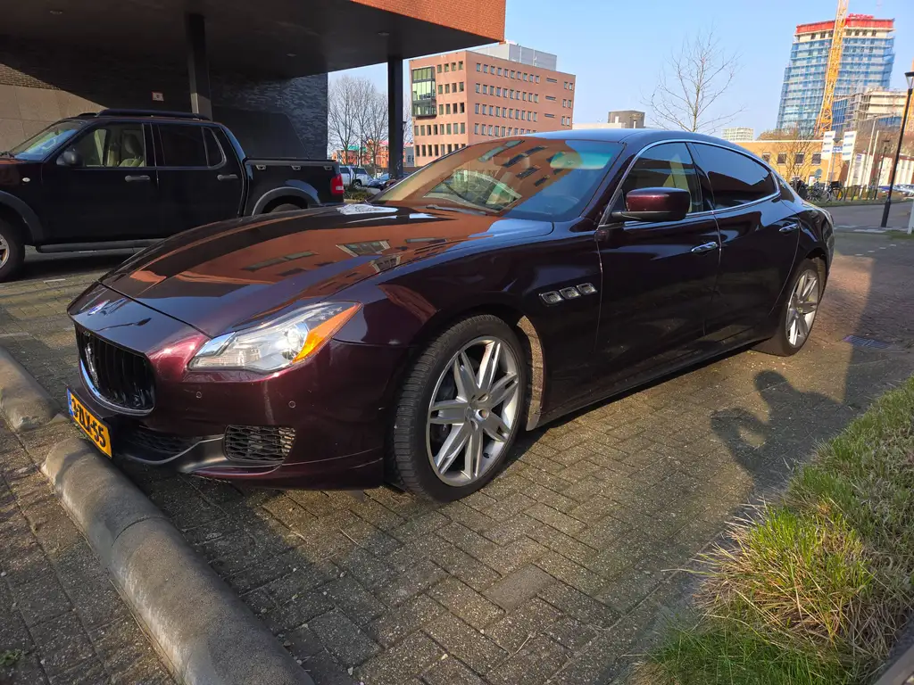 Maserati Quattroporte 2013 из Европы — купить под ключ
