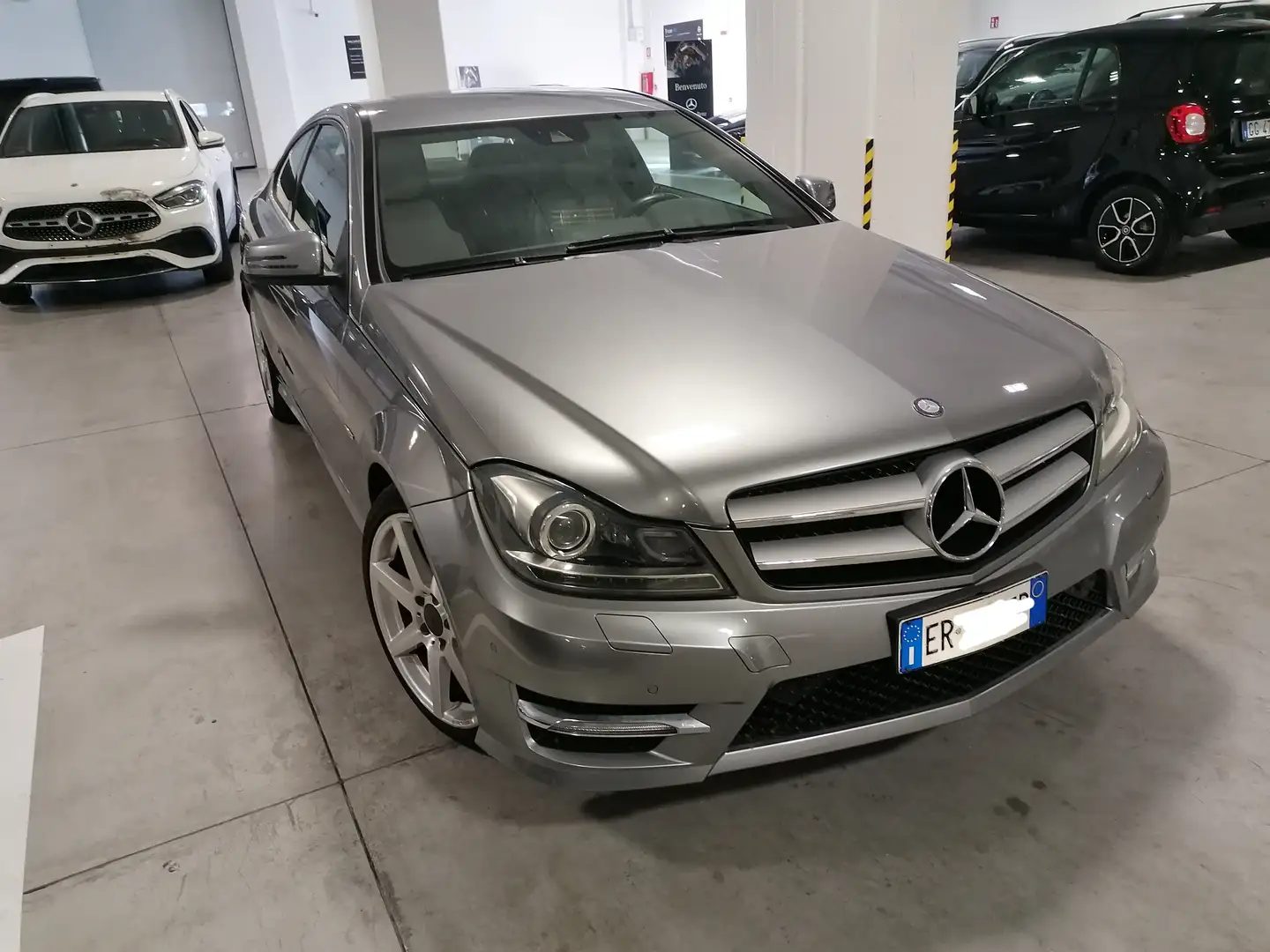 Mercedes-Benz C 220 Classe C 220- W204 2011 Coupe cdi Avantgarde Grigio - 1