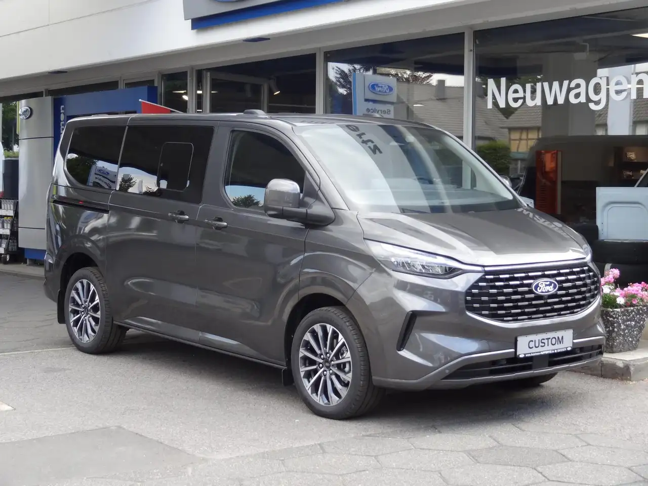 Ford Tourneo Custom 2026