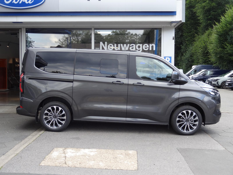 Ford Tourneo Custom L1 Titanium-X AUT AHK TWA ACC 19" — photo 4