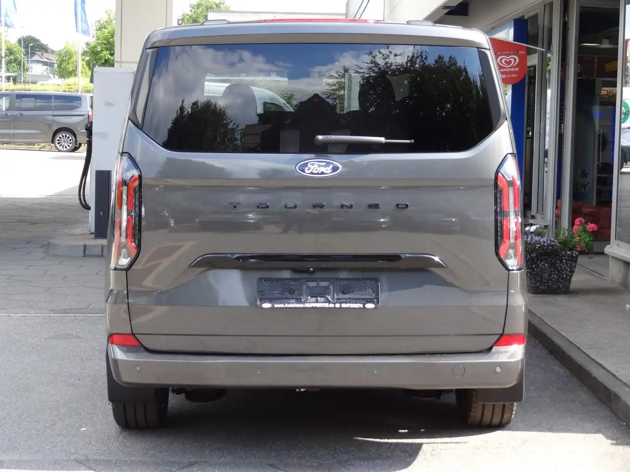 Ford Tourneo Custom 2026 — фото 9