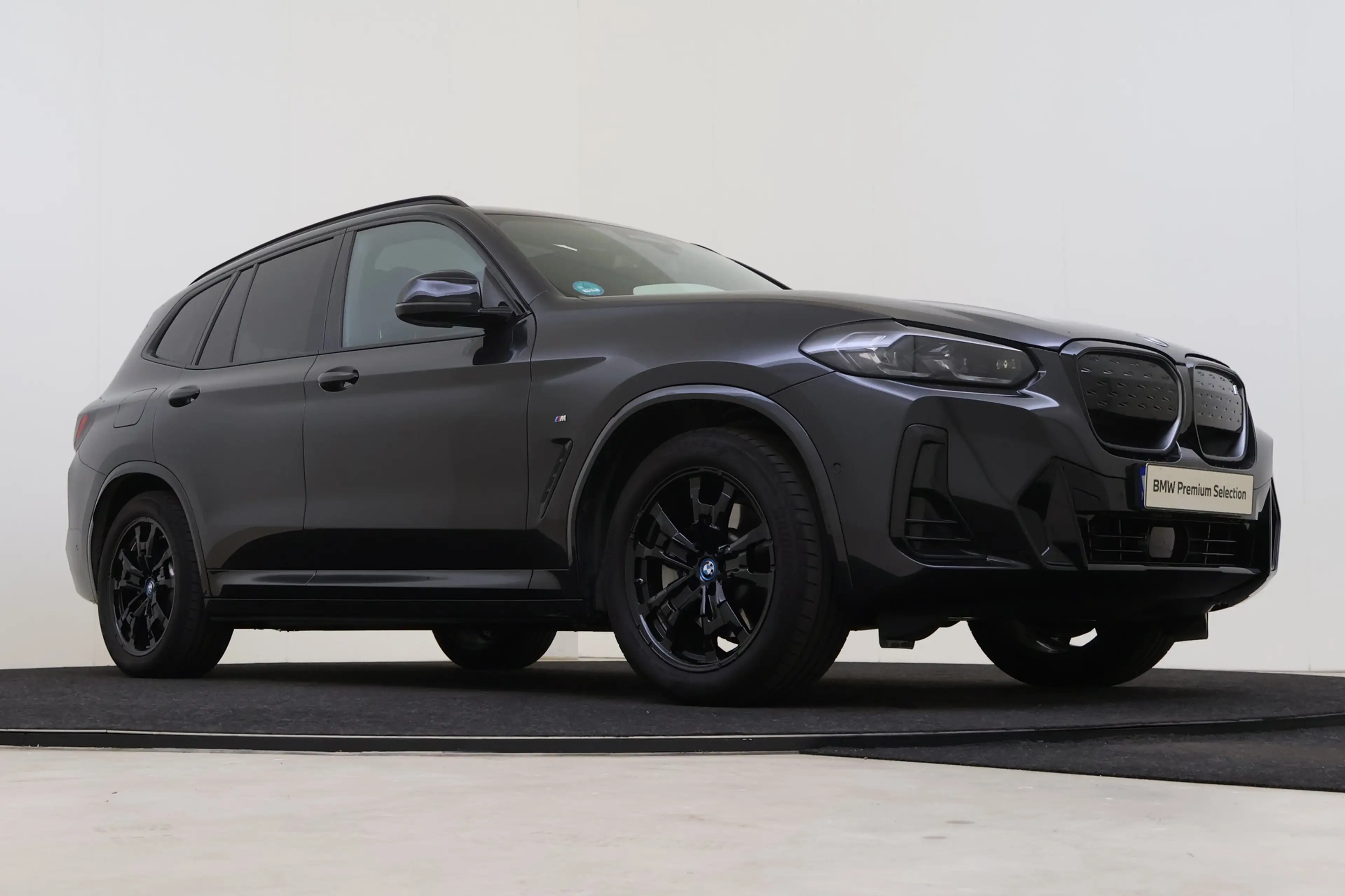 BMW iX3 Executive / Trekhaak / Sportstoelen / Achteruitrij — photo 10