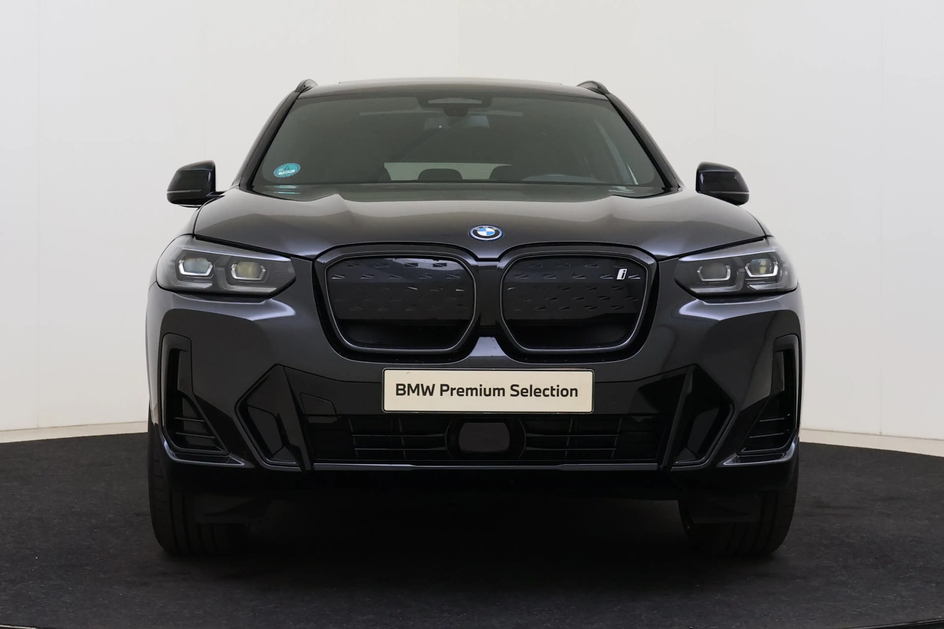 BMW iX3 Executive / Trekhaak / Sportstoelen / Achteruitrij — photo 4