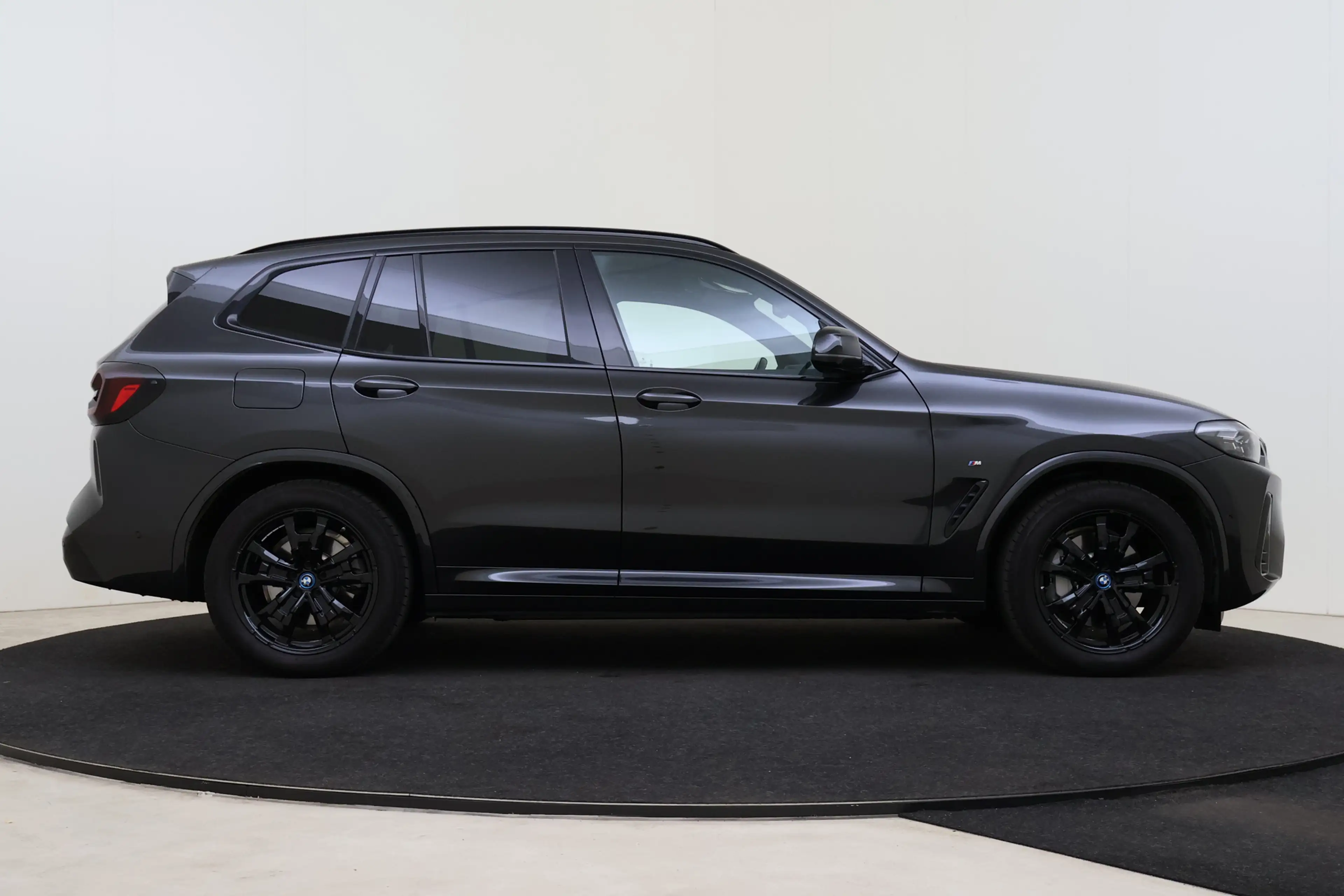 BMW iX3 Executive / Trekhaak / Sportstoelen / Achteruitrij — photo 7