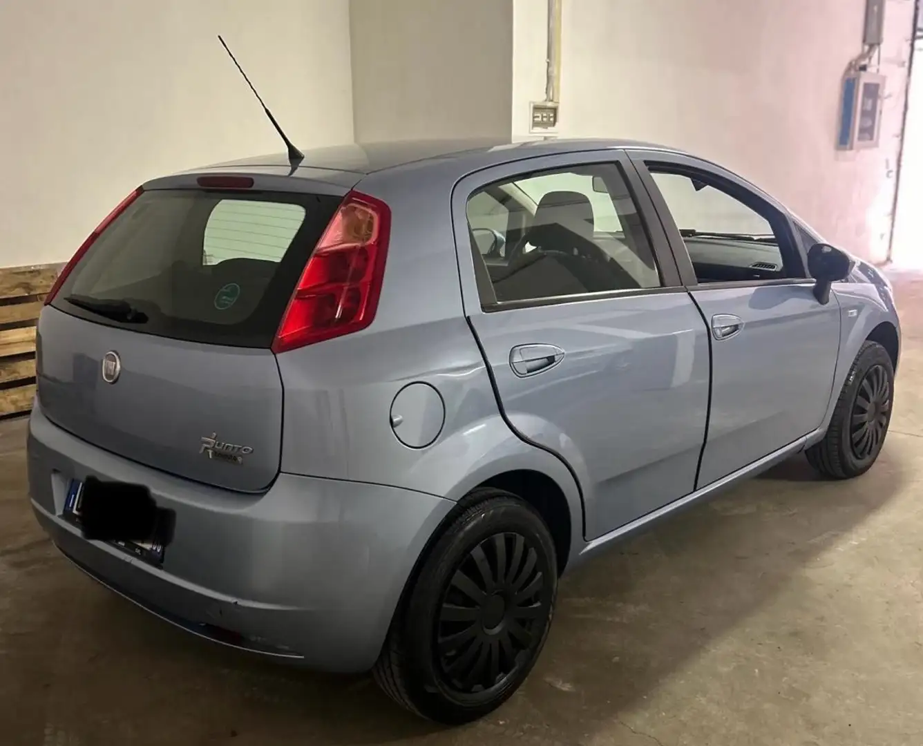 Fiat Punto 5p 1.2 Active - 2
