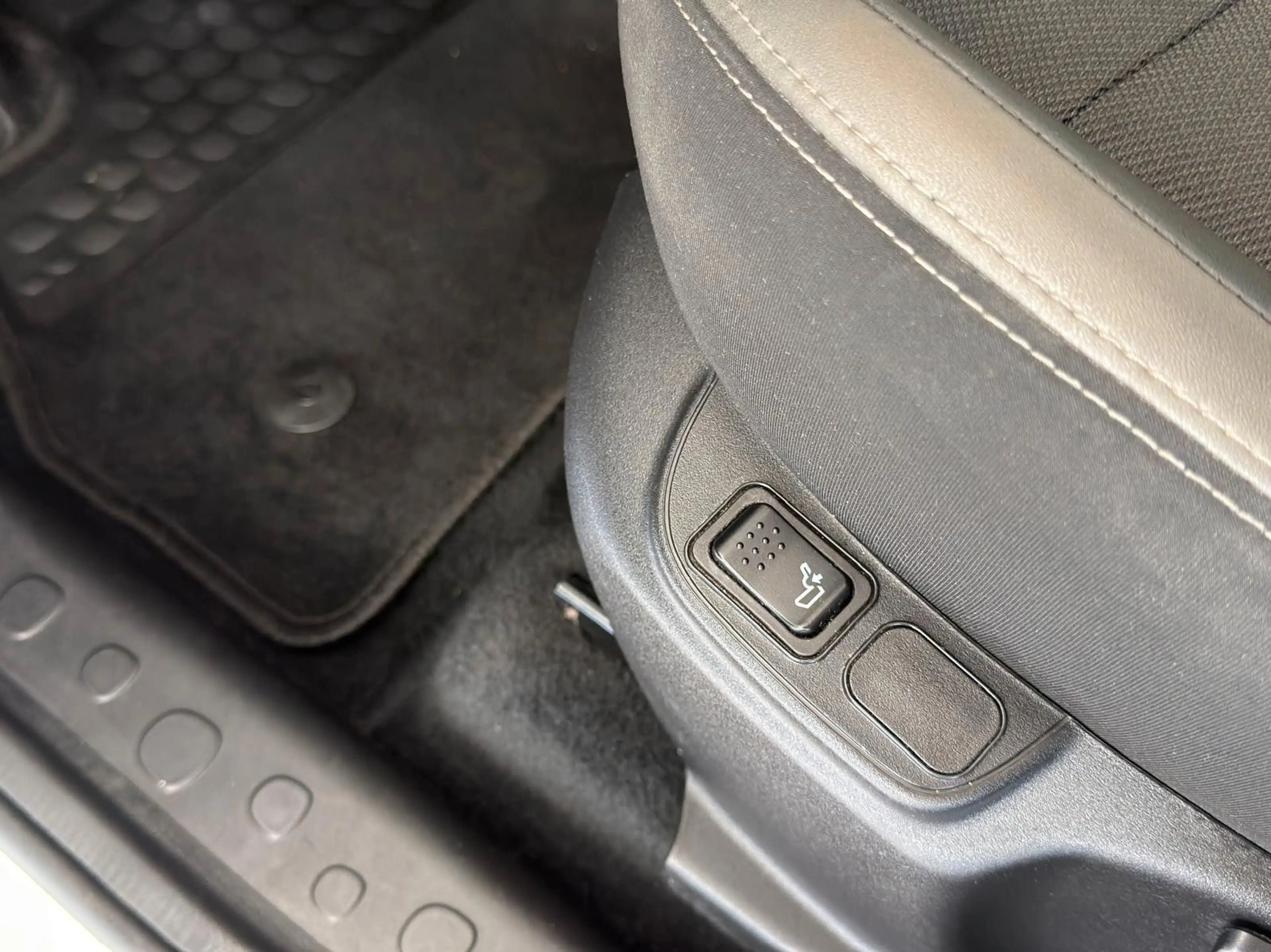 Fiat 500L Cross+Navi+Kamera+Scheckheft+Tempomat — photo 15