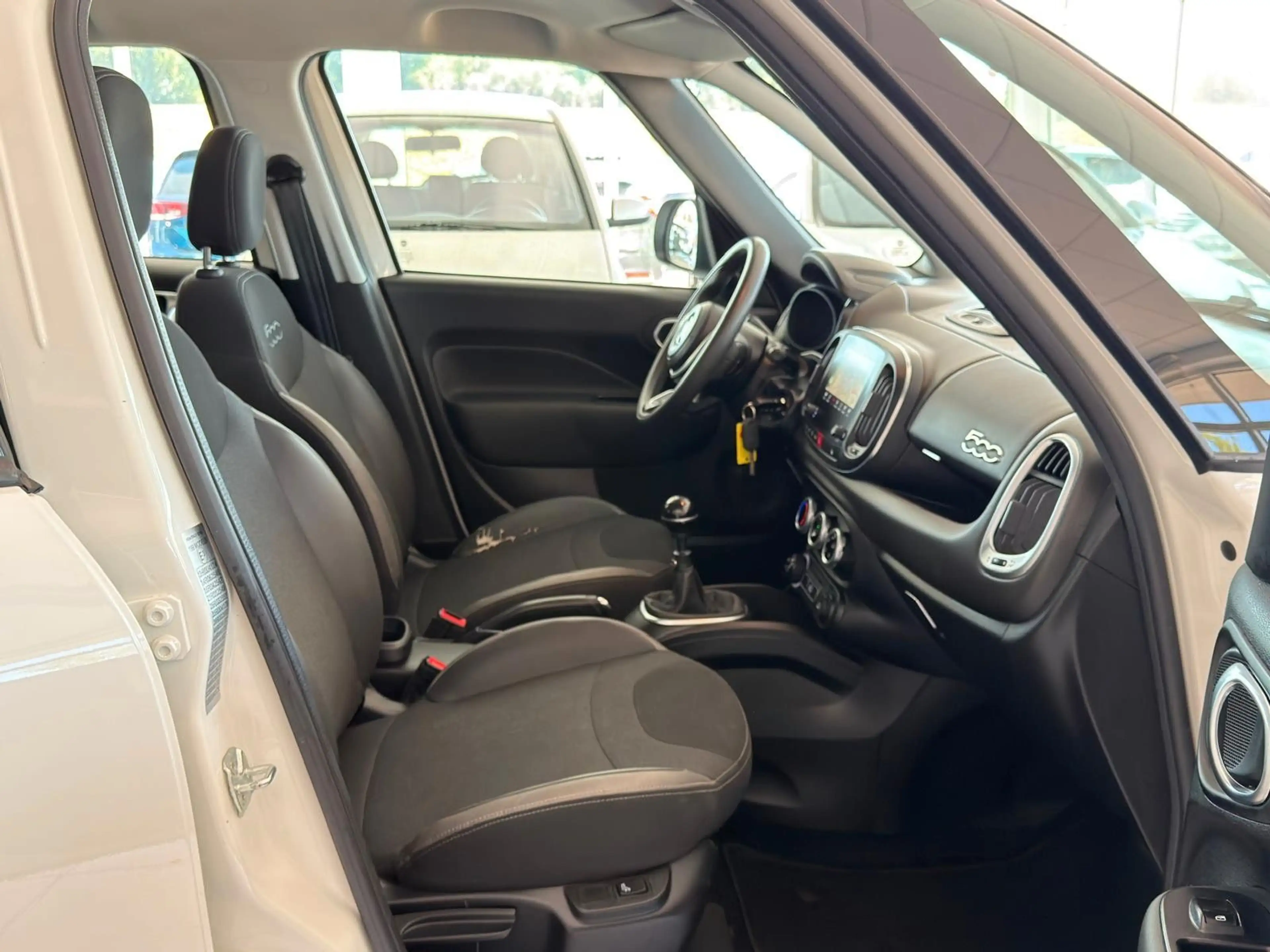 Fiat 500L Cross+Navi+Kamera+Scheckheft+Tempomat — photo 12