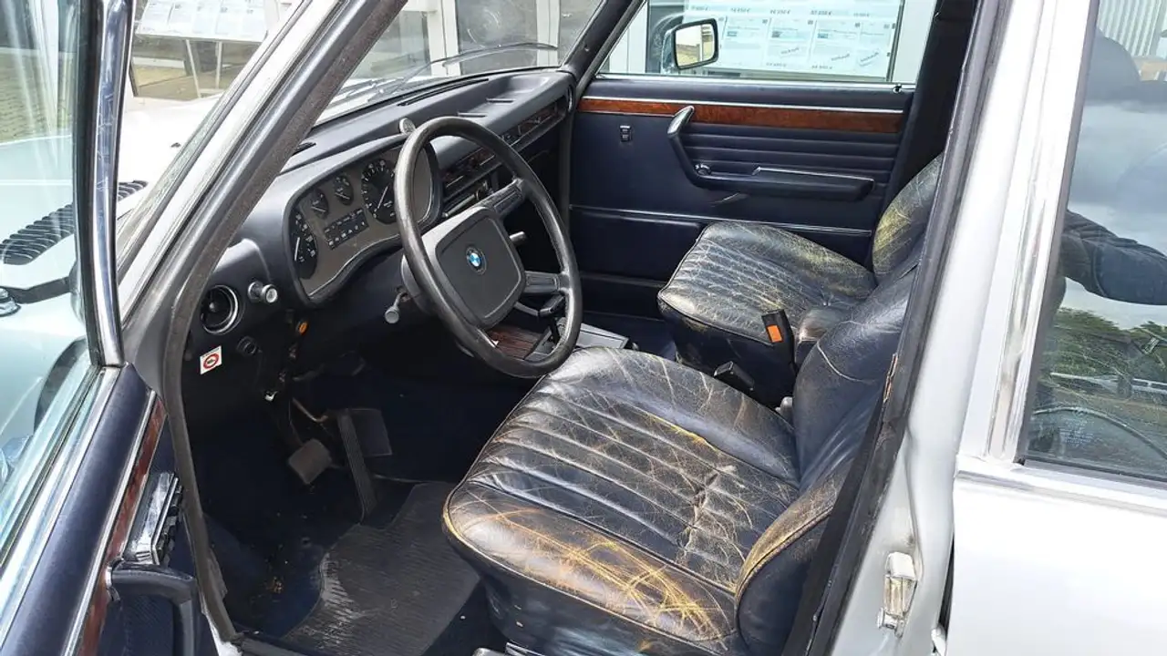 BMW 3,3 LI, foto 4