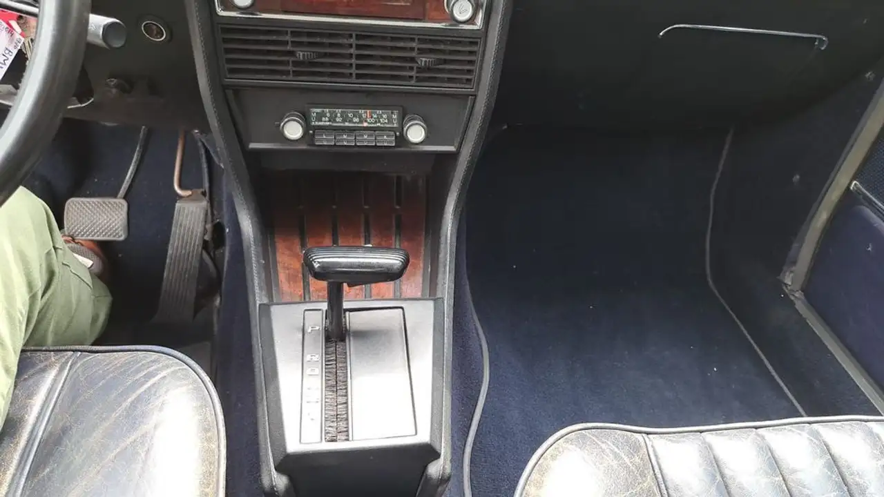 BMW 3,3 LI, foto 7