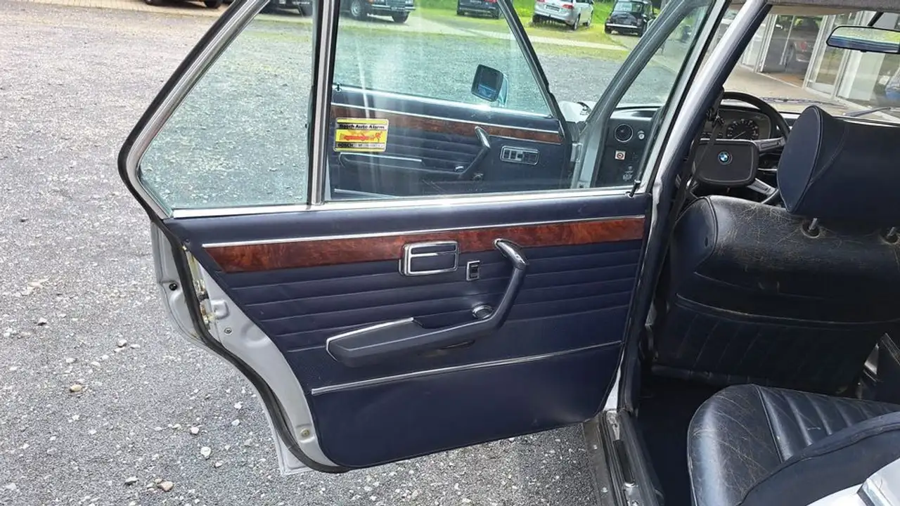BMW 3,3 LI, foto 9