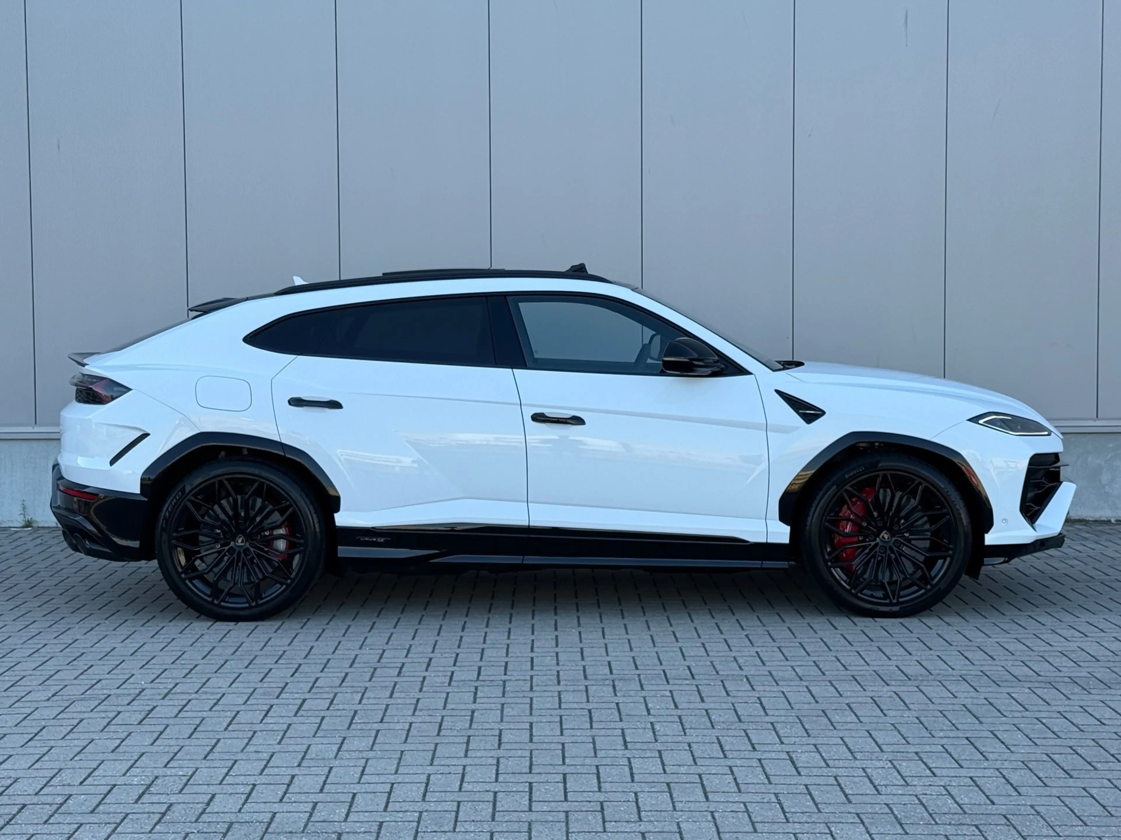 Lamborghini Urus 4.0 V8 SE PPF NL AUTO — photo 4
