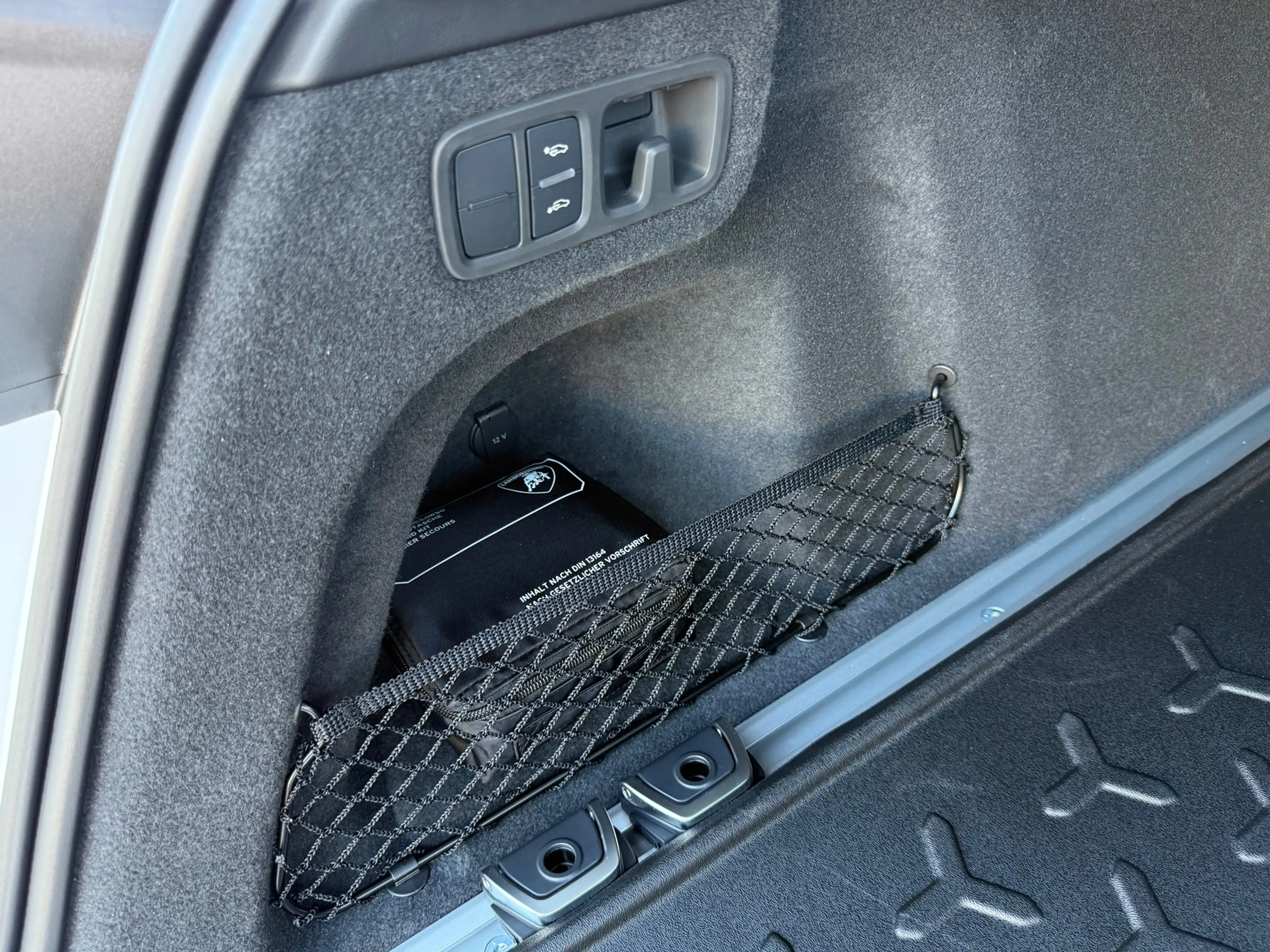Lamborghini Urus 4.0 V8 SE PPF NL AUTO — photo 12