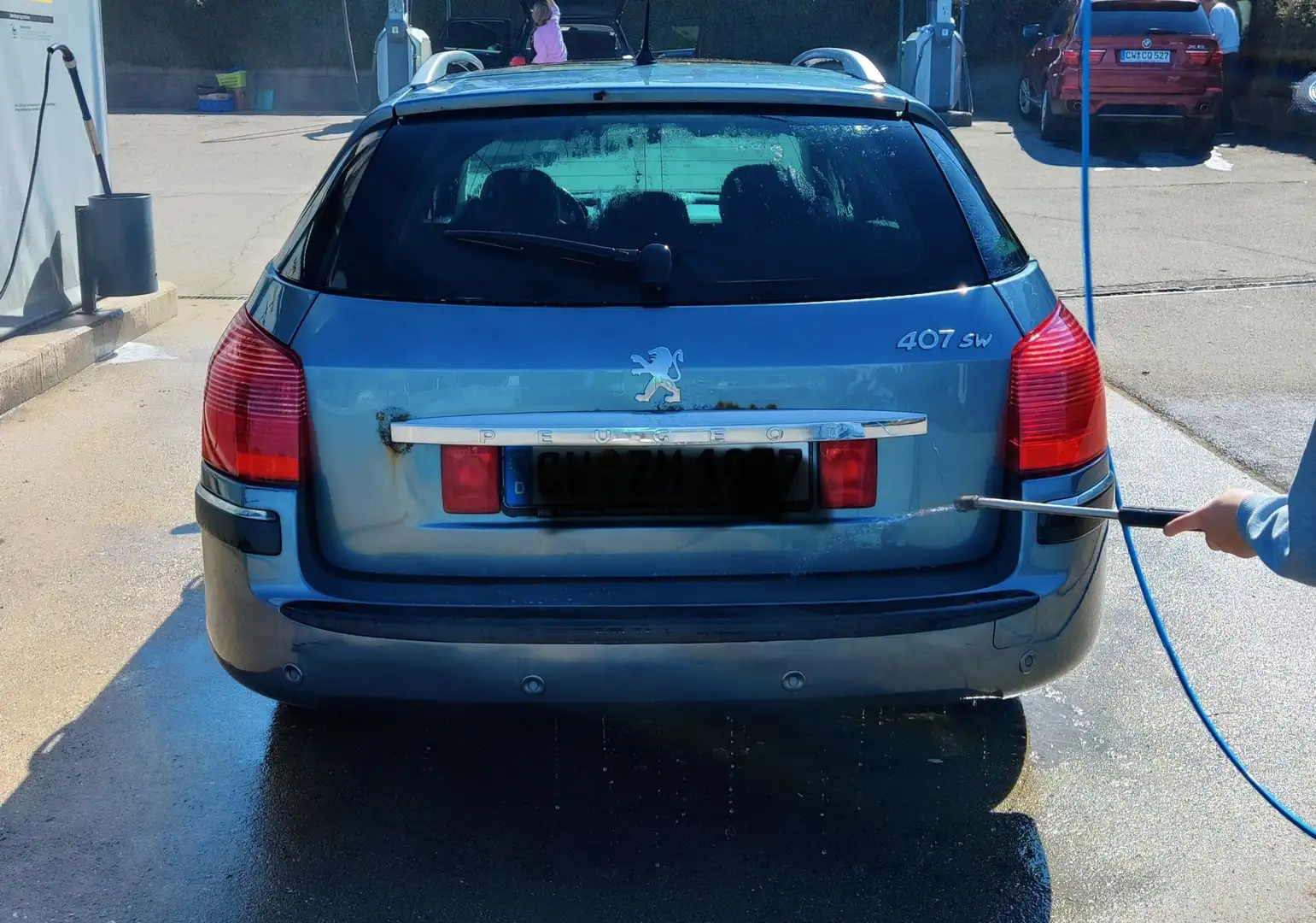 Peugeot 407 SW HDi Grau - 2