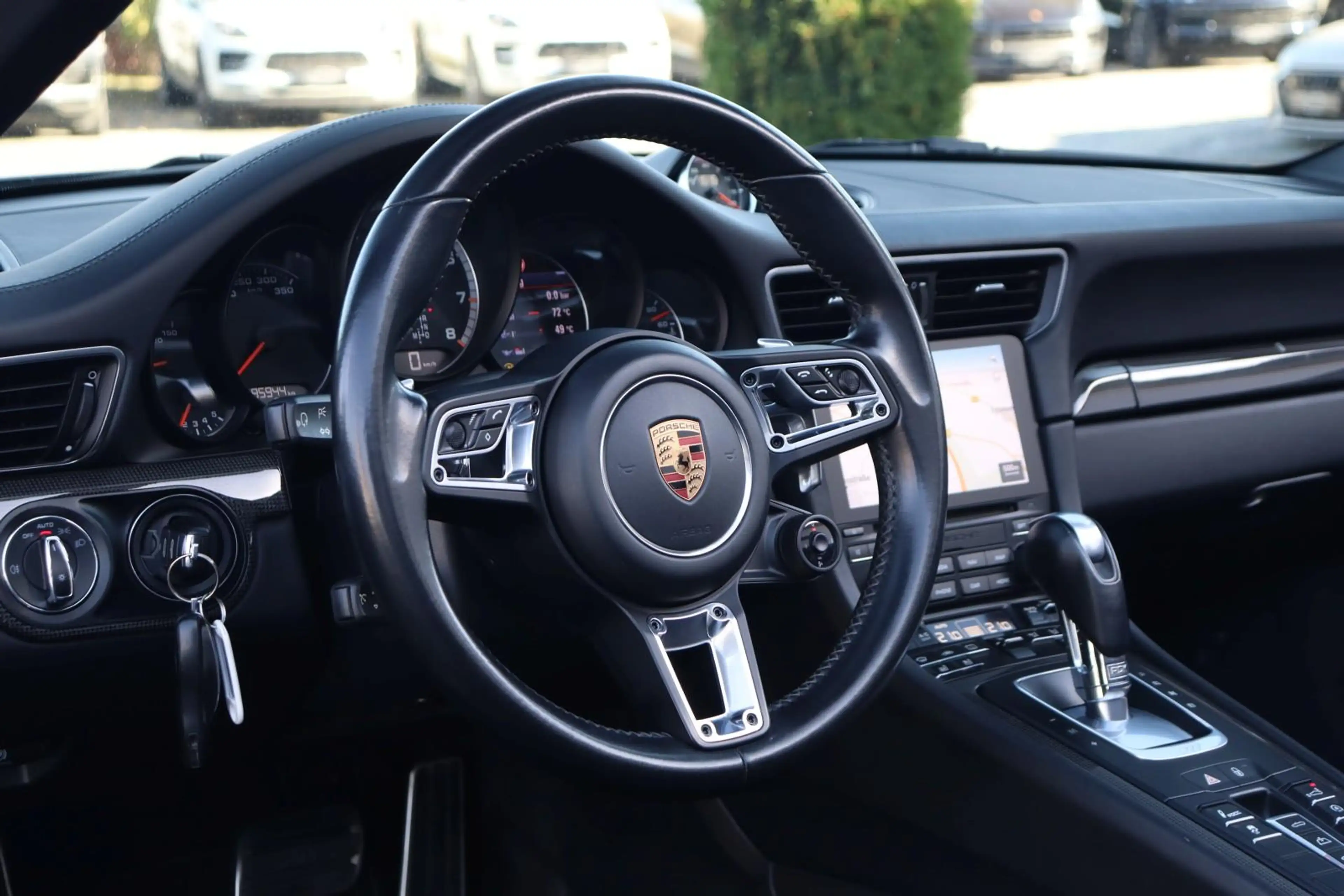Porsche 991 .2 Turbo S Cabrio ++SITZBELÜFTUNG+BURMESTER++ — photo 10
