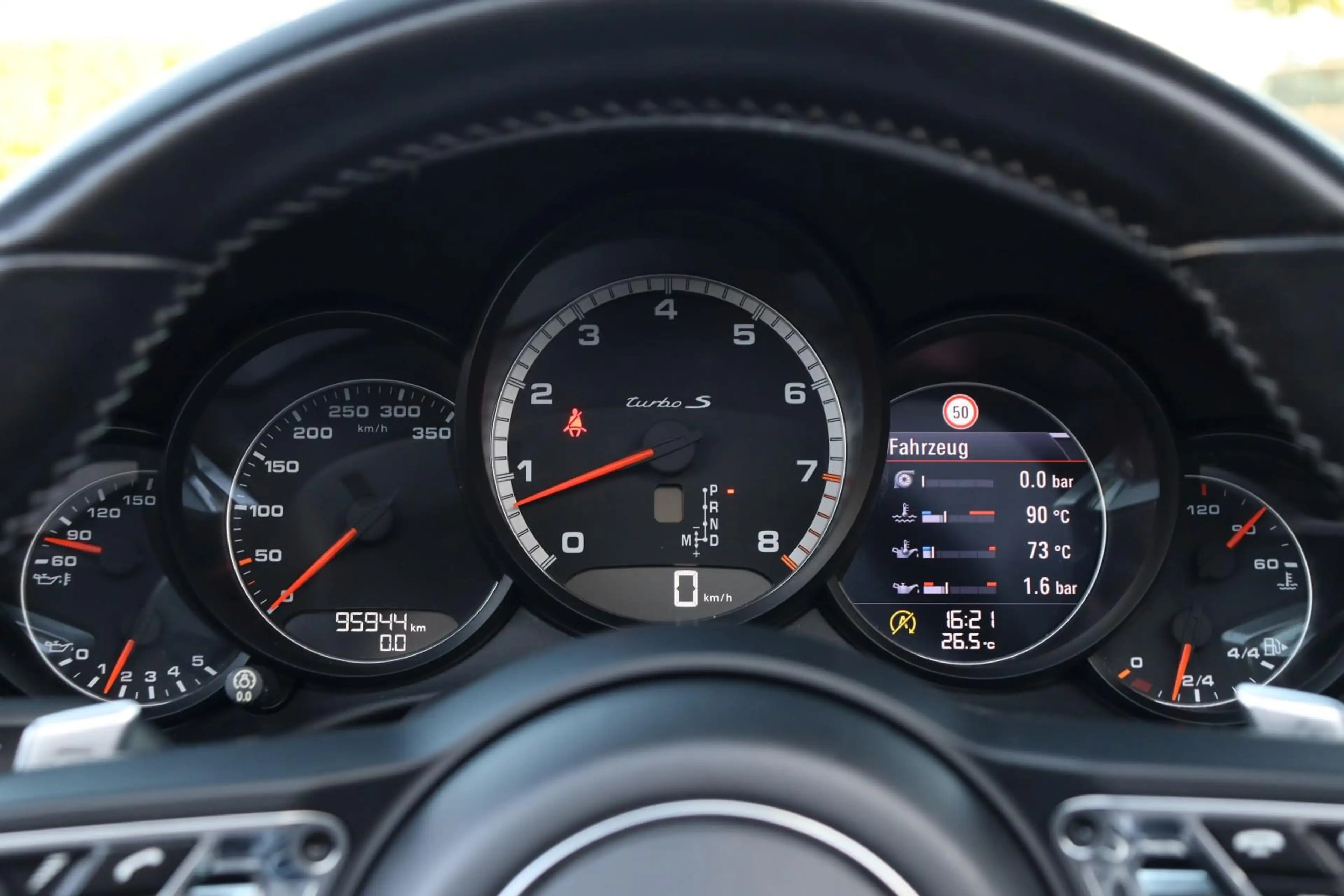 Porsche 991 .2 Turbo S Cabrio ++SITZBELÜFTUNG+BURMESTER++ — photo 11