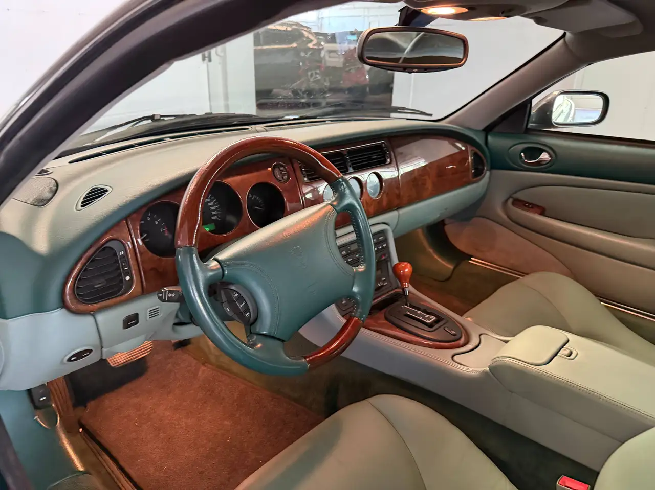 Jaguar XK8 Coupe 4.0 ASI, foto 7