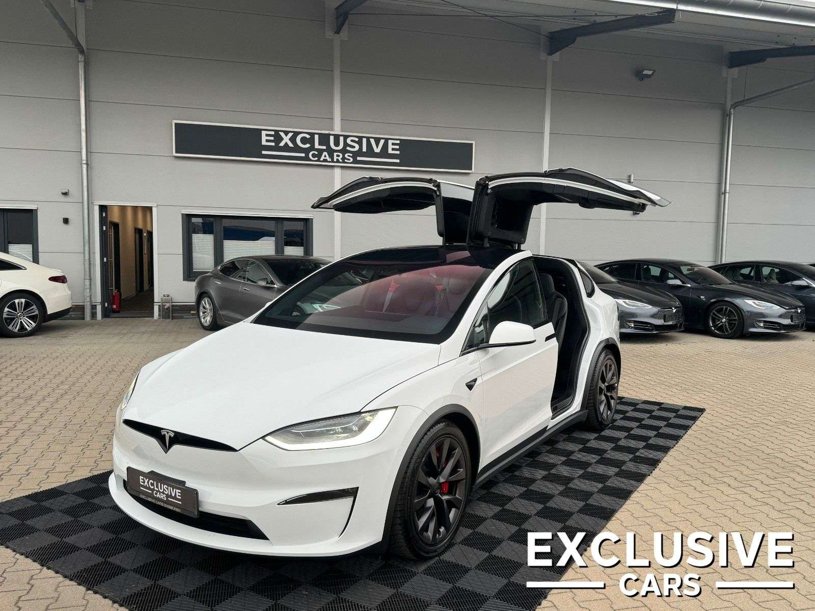 Second hand Tesla Model X electro
