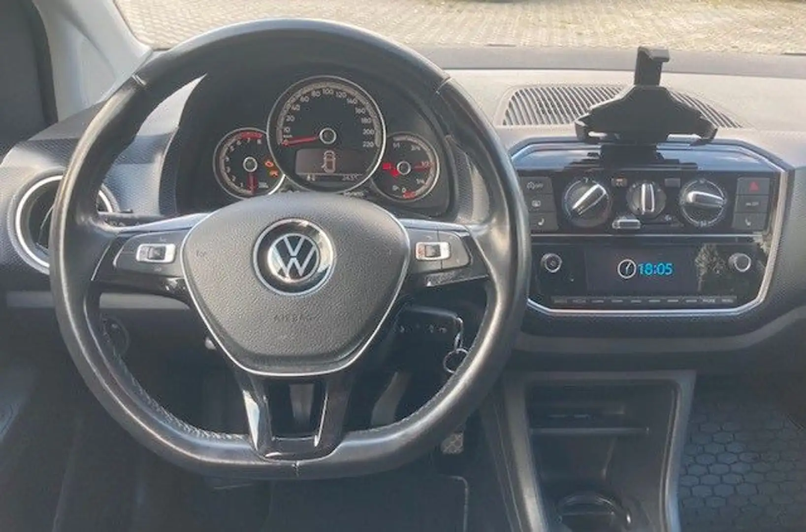Volkswagen up! United*4-Tür*Klima*Alu*PDC*Kamera*Temp.*SHZ* Schwarz - 1