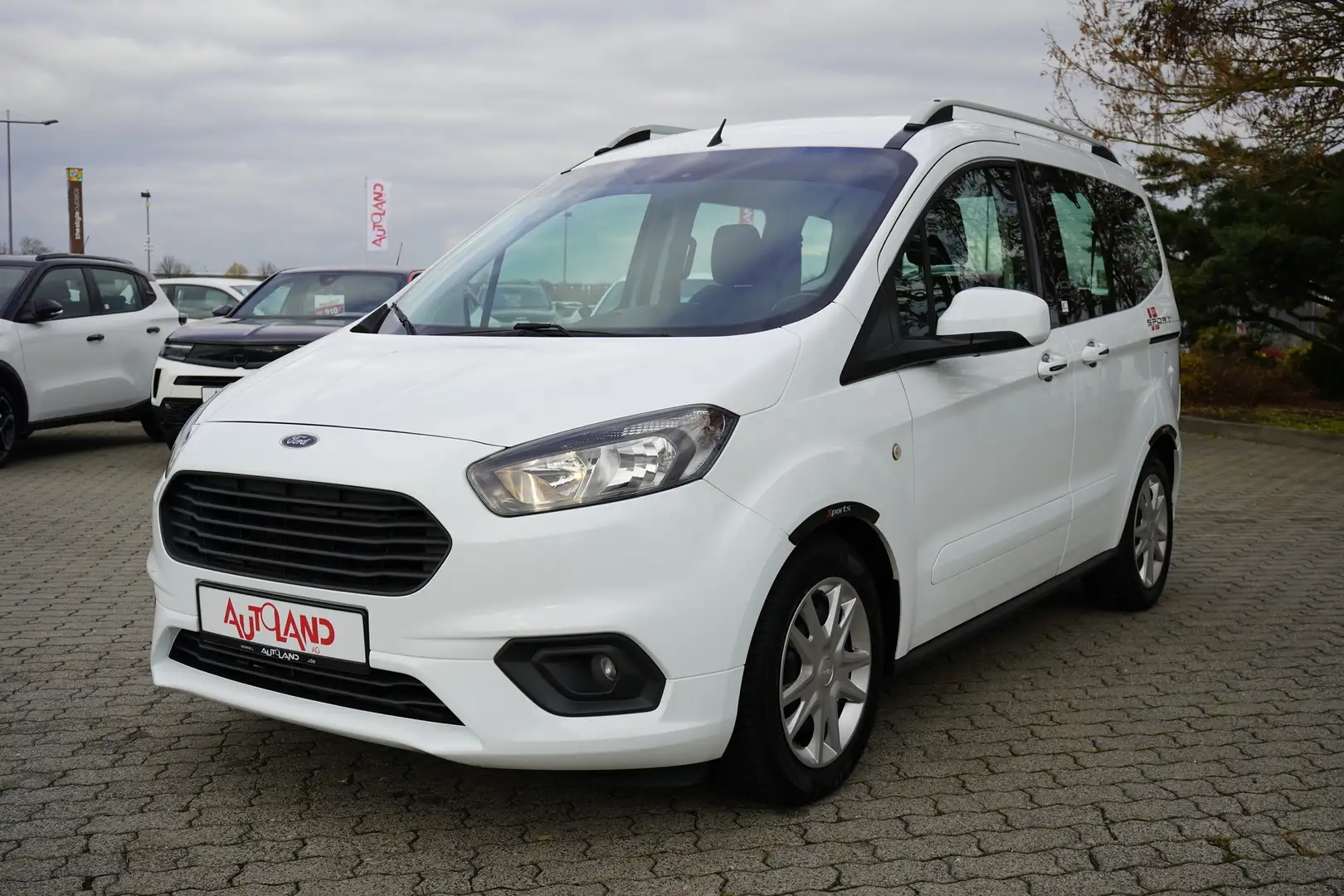 Ford Tourneo Courier 1.0 EB Klima Navi Tempomat AHK Blanco - 2