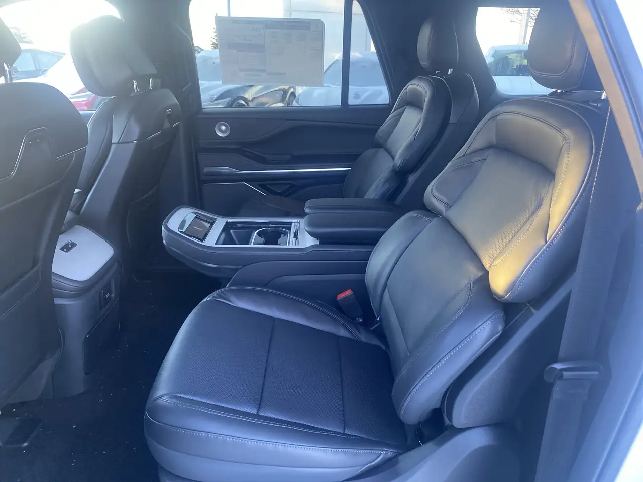 Lincoln Navigator снимка Lincoln Navigator