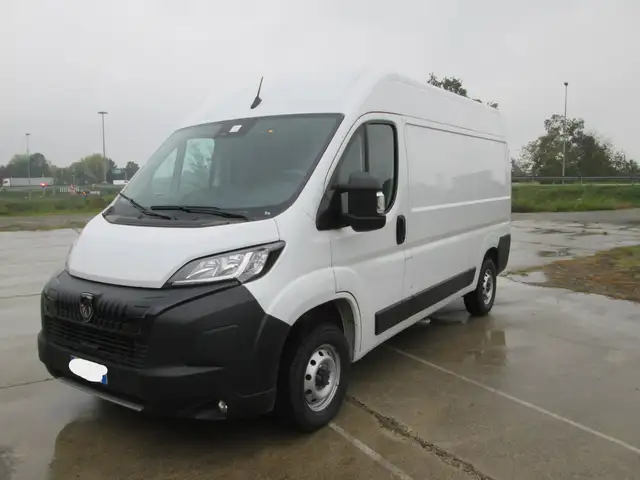 Peugeot Boxer 2.2 BLUEHDI 140 CV. L2H2