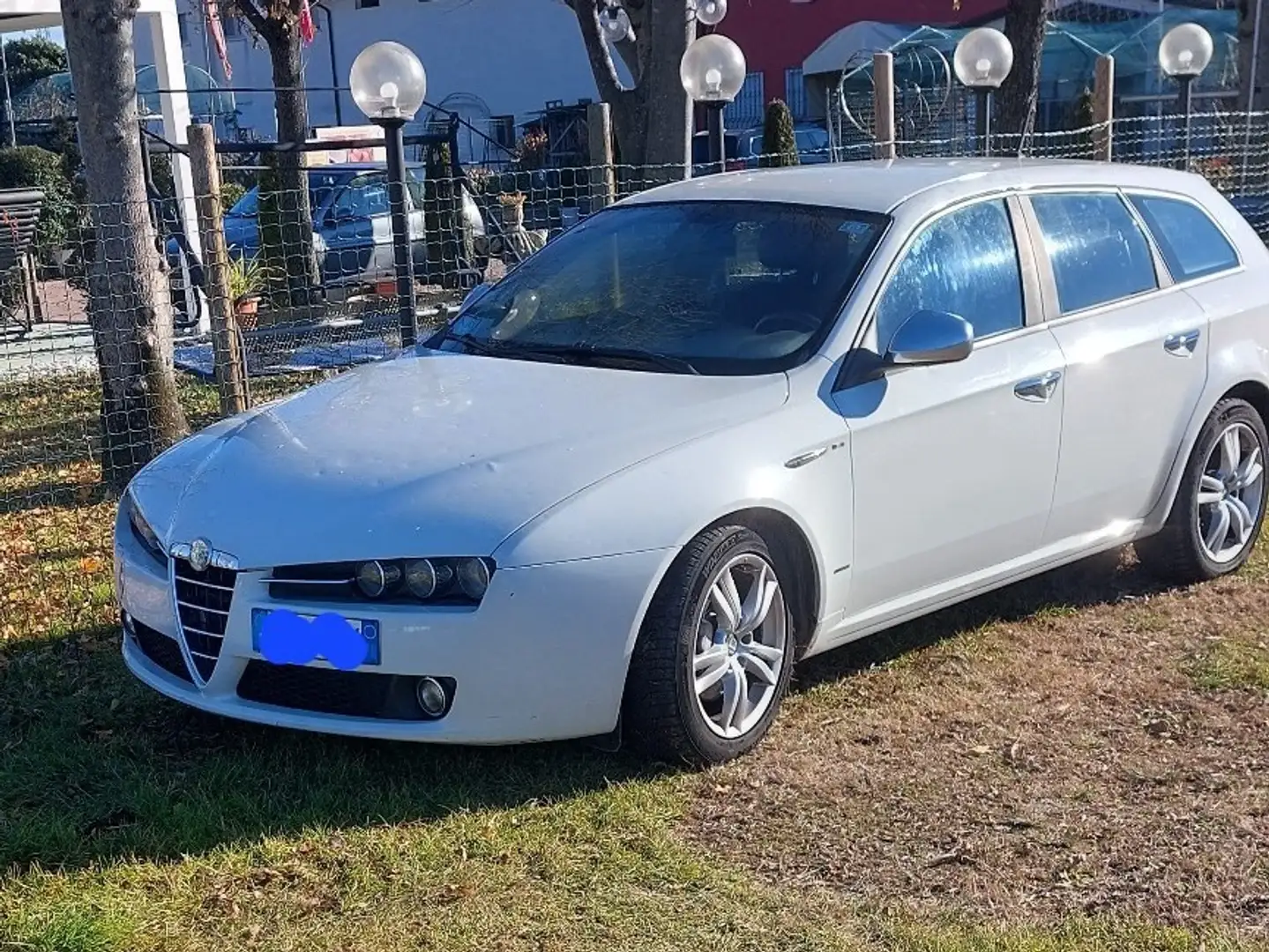Alfa Romeo 159 2.0 jtdm Progression eco 170cv Weiß - 1
