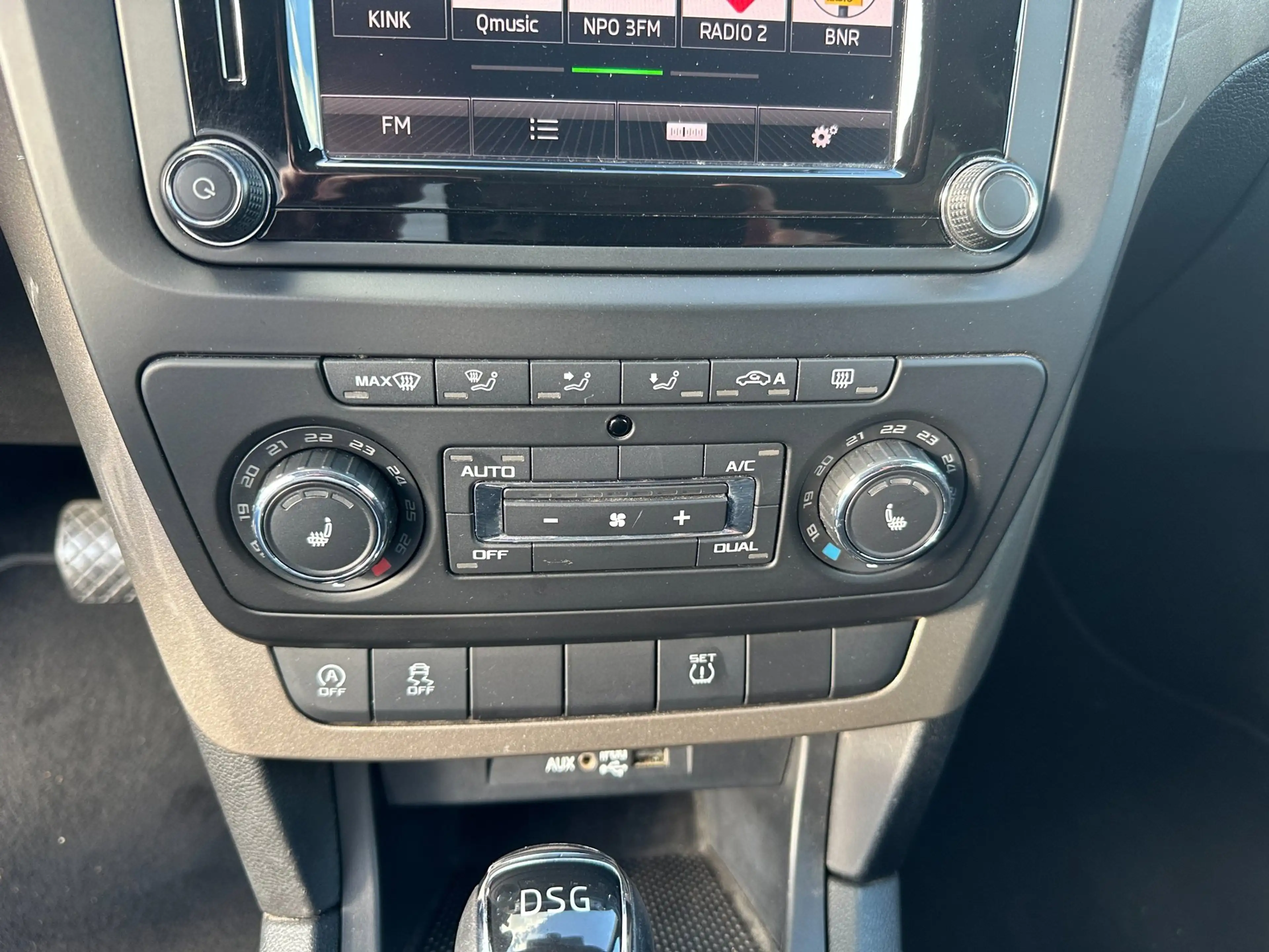 Skoda Yeti 1.2 TSI Greentech Style AUTOMAAT-CRUISE-PDC-NAVI — photo 15