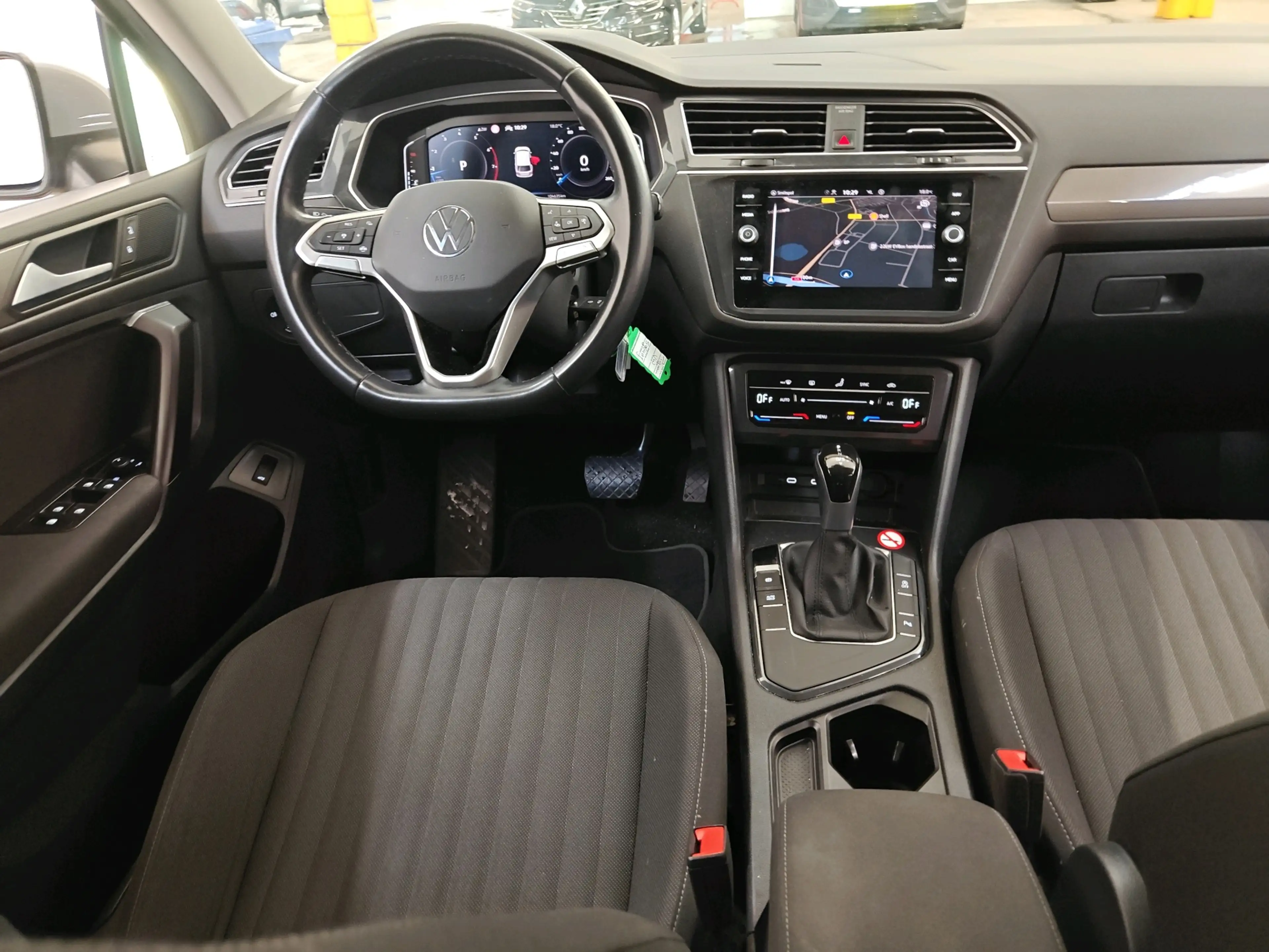 Volkswagen Tiguan Allspace 1.5 TSI 150pk Automaat Life 7 Persoons | Achteruit — photo 7