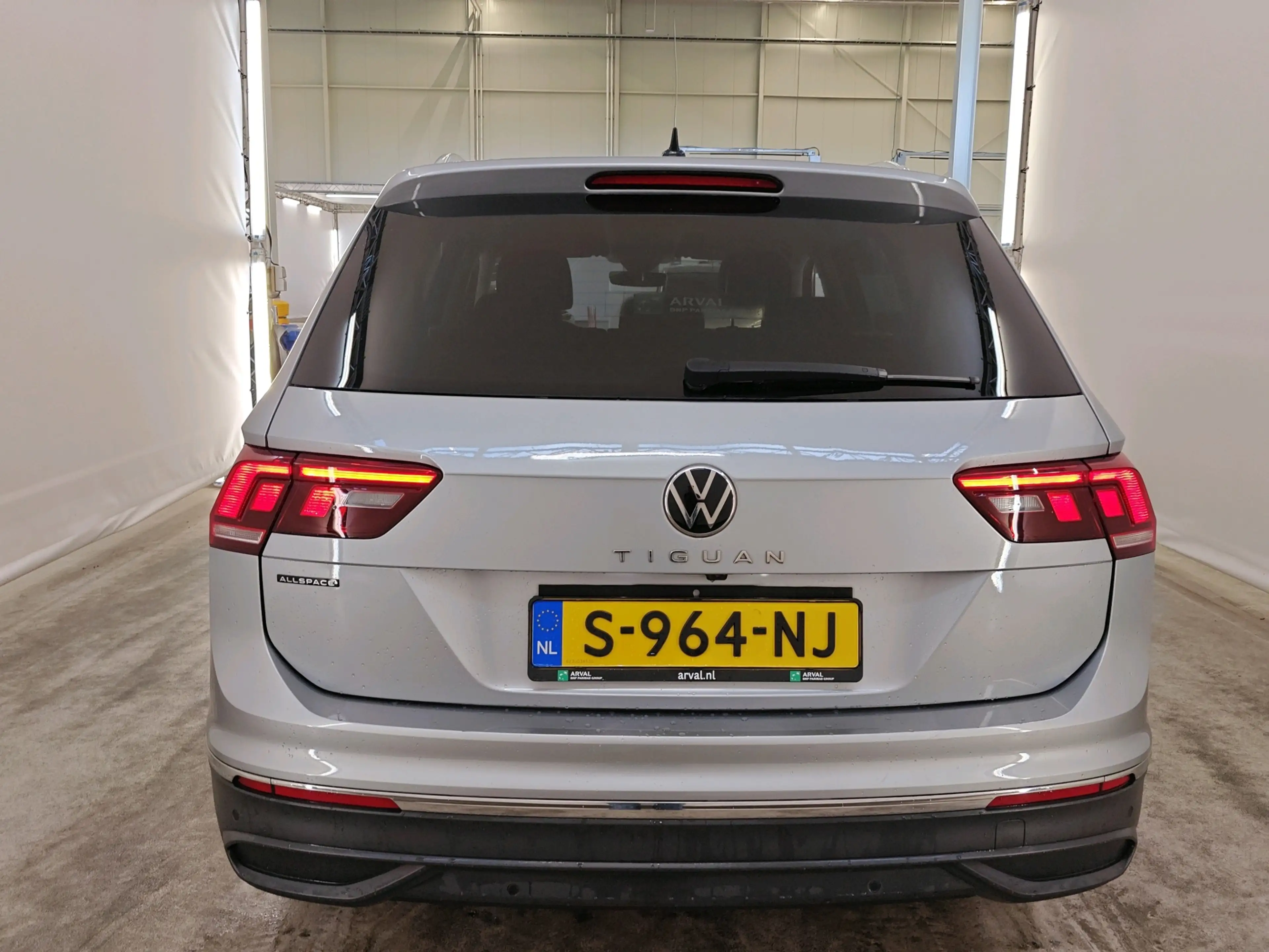 Volkswagen Tiguan Allspace 1.5 TSI 150pk Automaat Life 7 Persoons | Achteruit — photo 19
