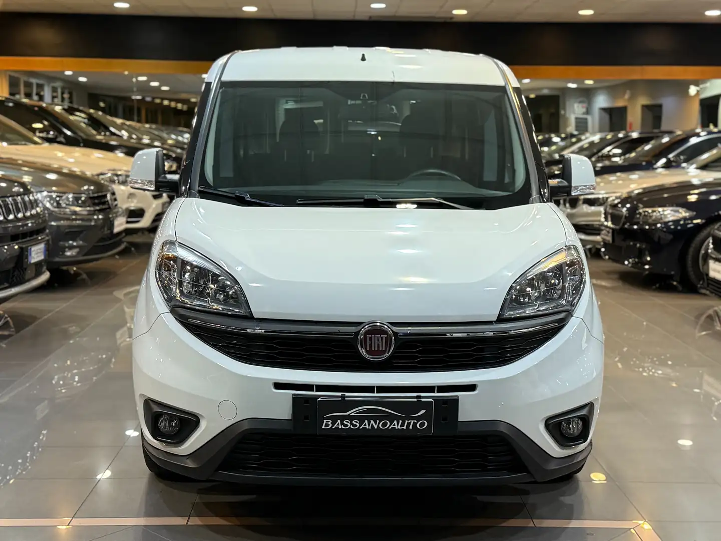 Fiat Doblo 1.6 mjt 16v AUTOCARRO Blanco - 2
