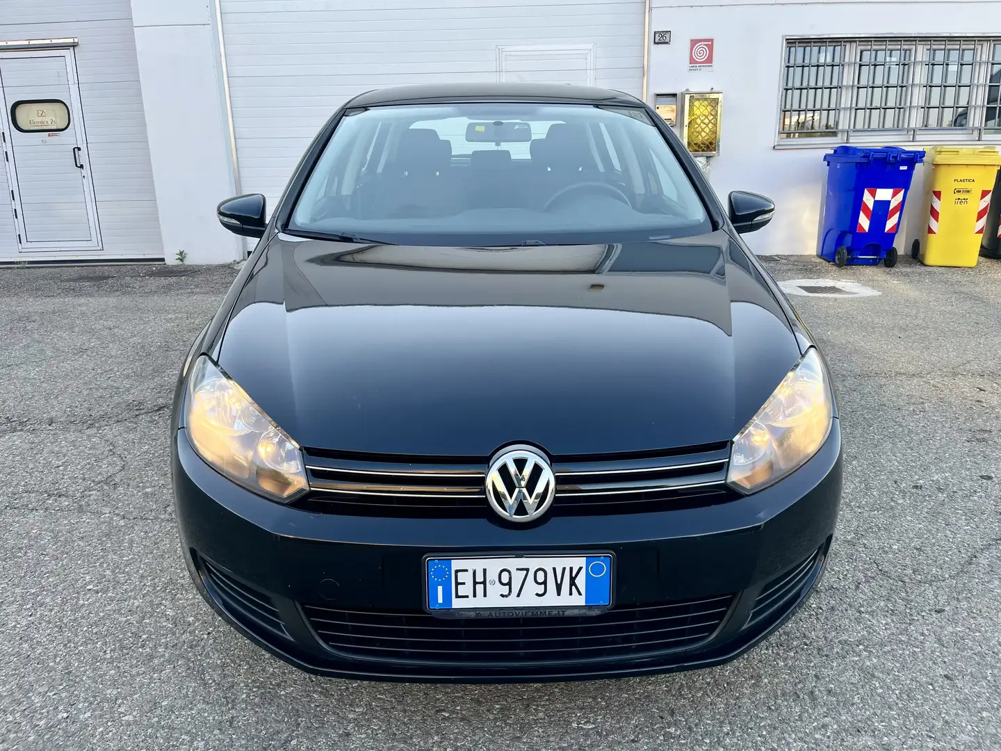 Volkswagen Golf 5p 1.2 benzina per neopatentati - 2